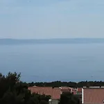 With A Parking Space - 6667 * Makarska